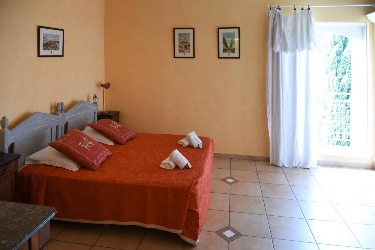 La Bergerie De L'Etang Bed & Breakfast Montels  Ngoại thất bức ảnh