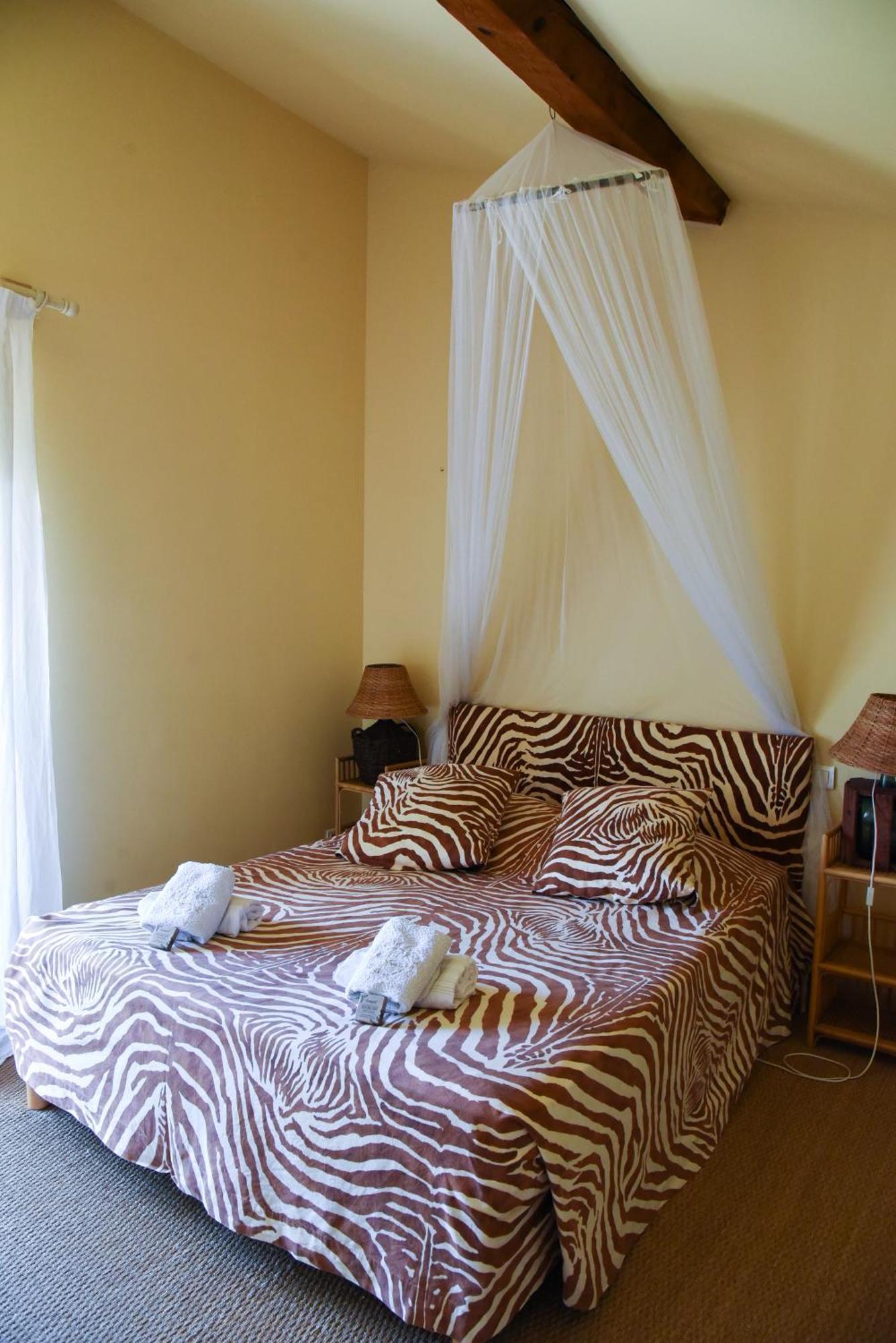 La Bergerie De L'Etang Bed & Breakfast Montels  Phòng bức ảnh